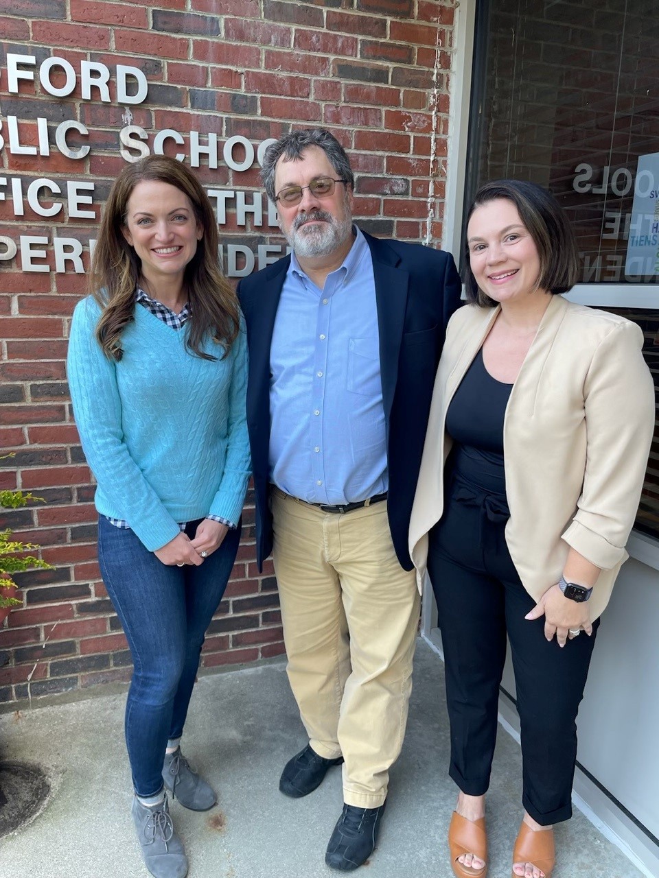 AFB, Bedford High School strengthen partnership > Air