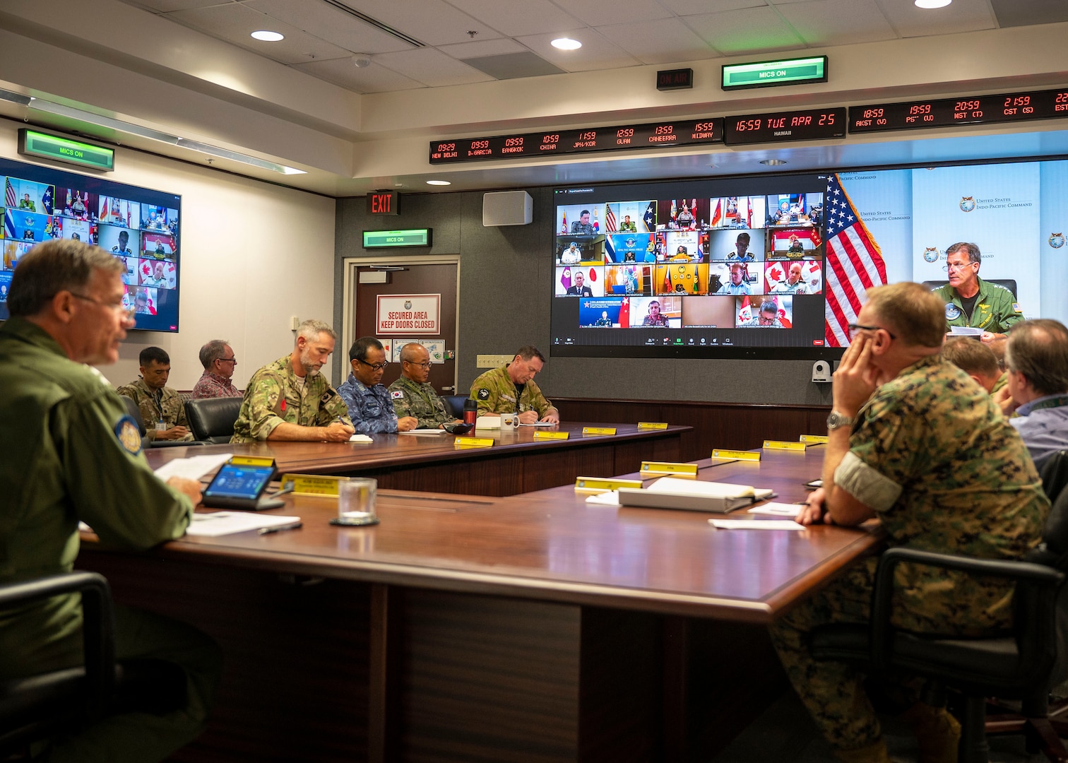 U.S. INDOPACOM HOSTS VIRTUAL 
INDO-PACIFIC CHIEFS OF DEFENSE MEETING