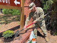 Fort Barfoot celebrates Earth Day with beautification projects