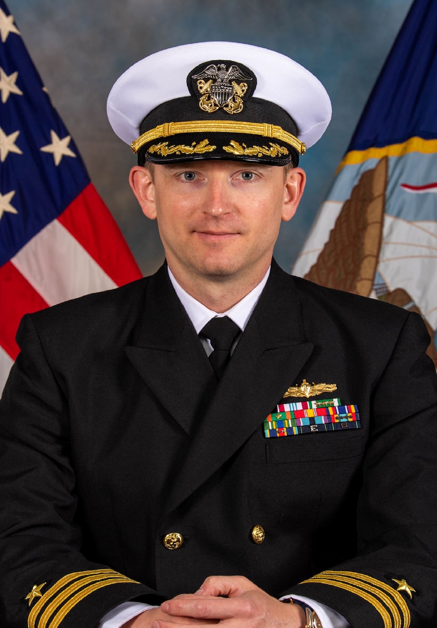 Commander Eric Burtner-Abt