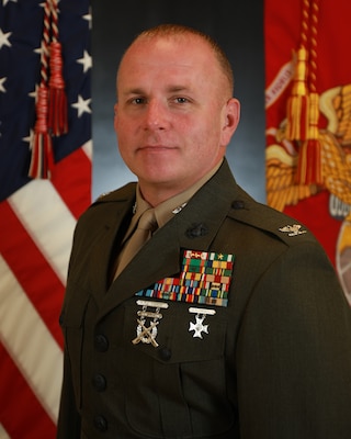 CHIEF OF STAFF
4TH MARINE DIVISION