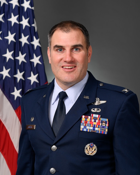 Col. Jeff Mrazik, Bio (U.S. Air Force photo by Eric Dietrich)