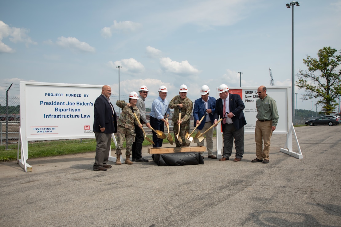 A groundbreaking ceremony was held May 18, 2023, for the new 1,200-foot Lock Project at Lock and Dam 25 near Winfield, Missouri.