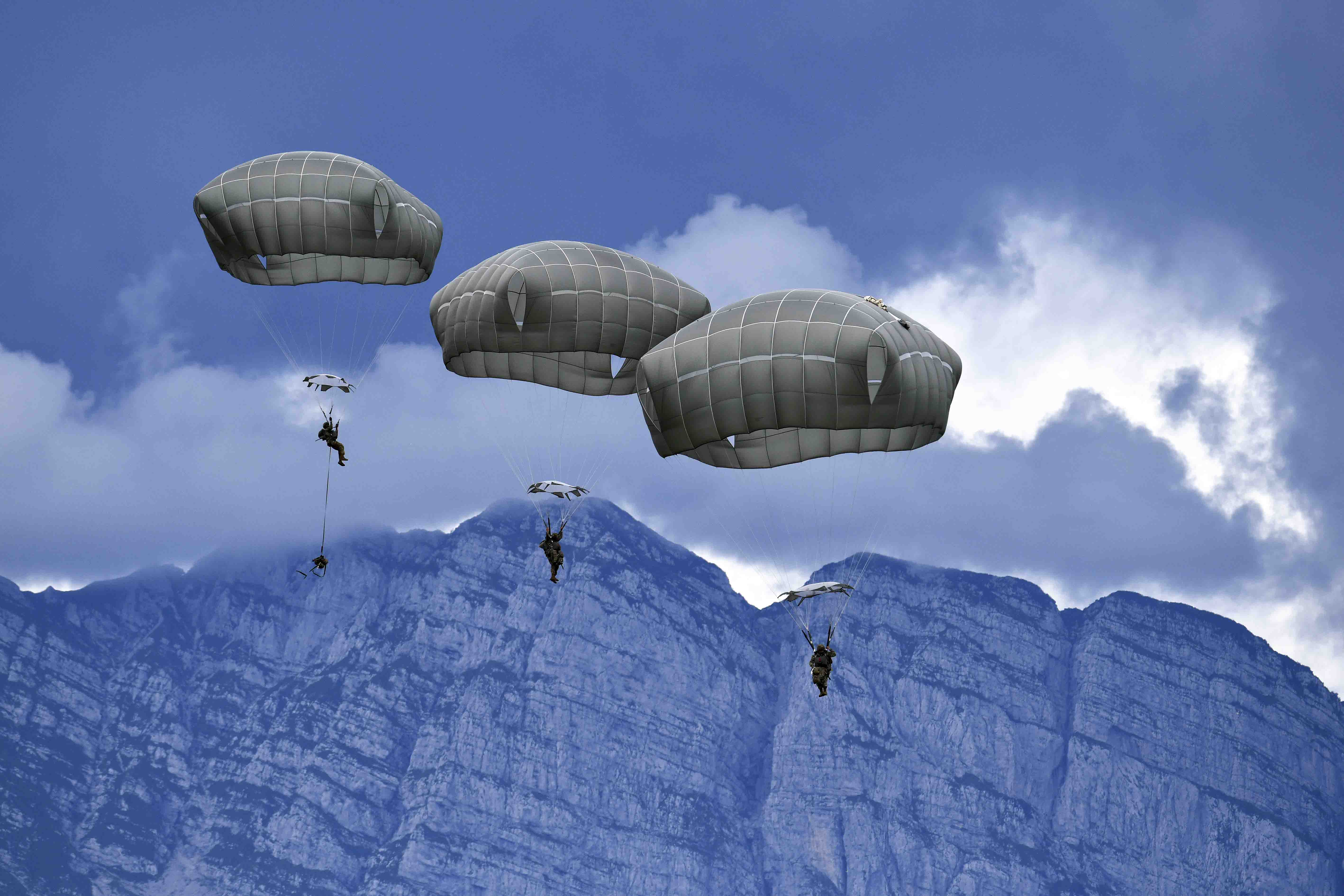 Jump Trio | U.S. Department of War