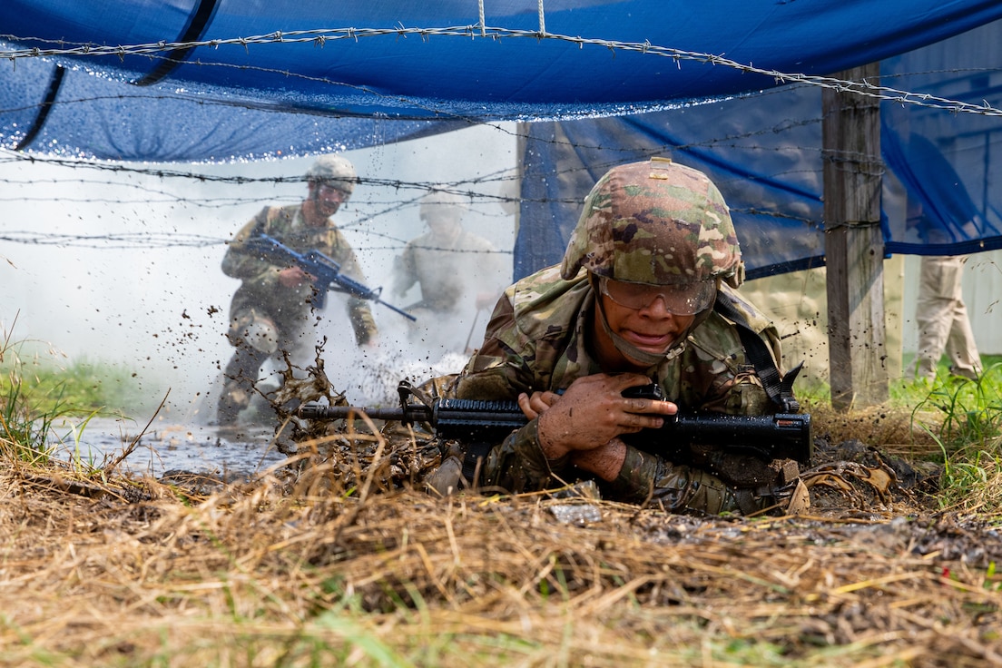 Soldiers Train for Medical Evacuations