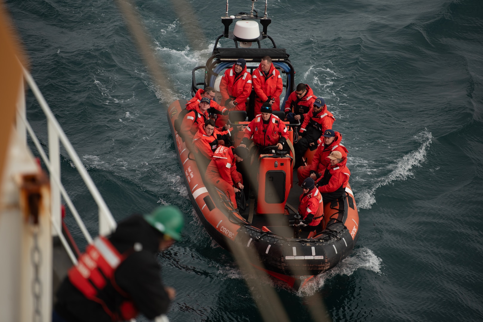 U.S., Canadian icebreakers conduct operation, rendezvous en route to Arctic  Ocean > United States Coast Guard News > Press Releases