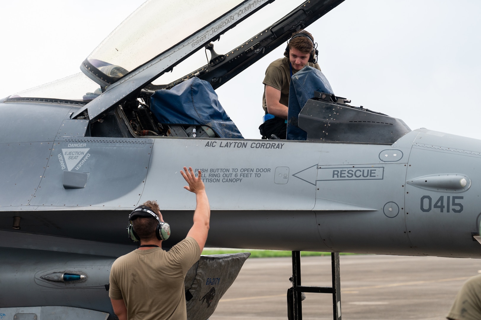 35th FGS dedicated crew chiefs, perform pre-flight inspections on an F-16 Fighting Falcon assigned to the 35th Fighter Squadron