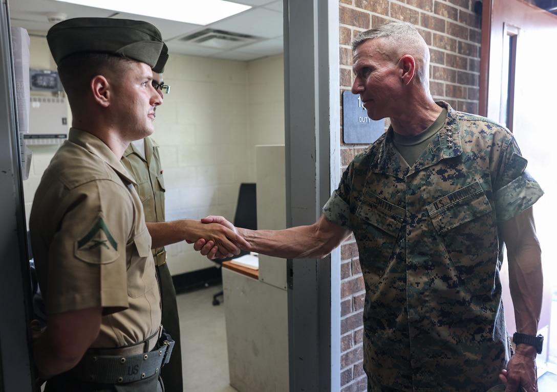 Assistant Commandant of the Marine Corps Visits Camp Lejeune