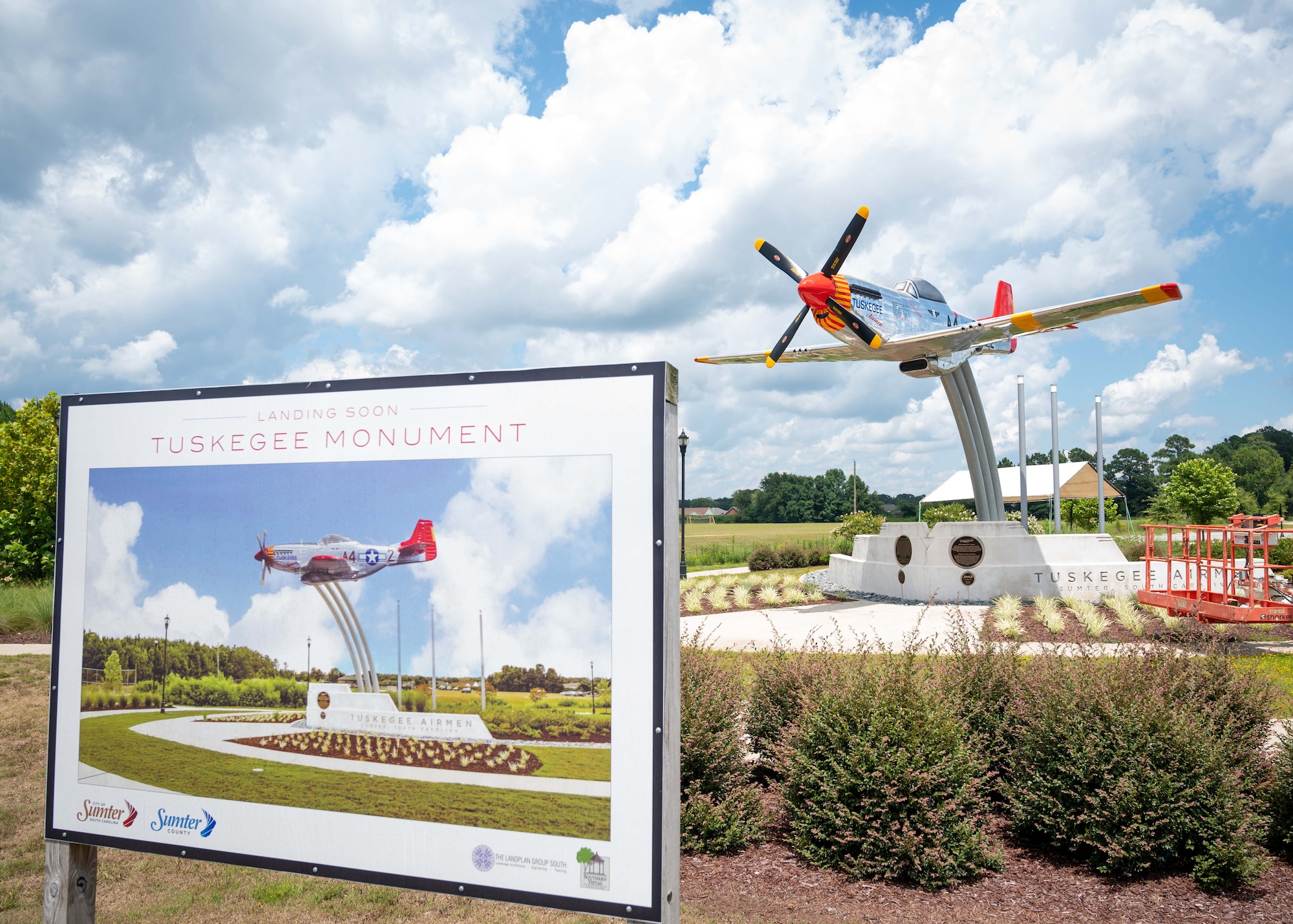 Sumter installs P-51 Red Tail Mustang memorial > 505th Command and Control  Wing > Article Display