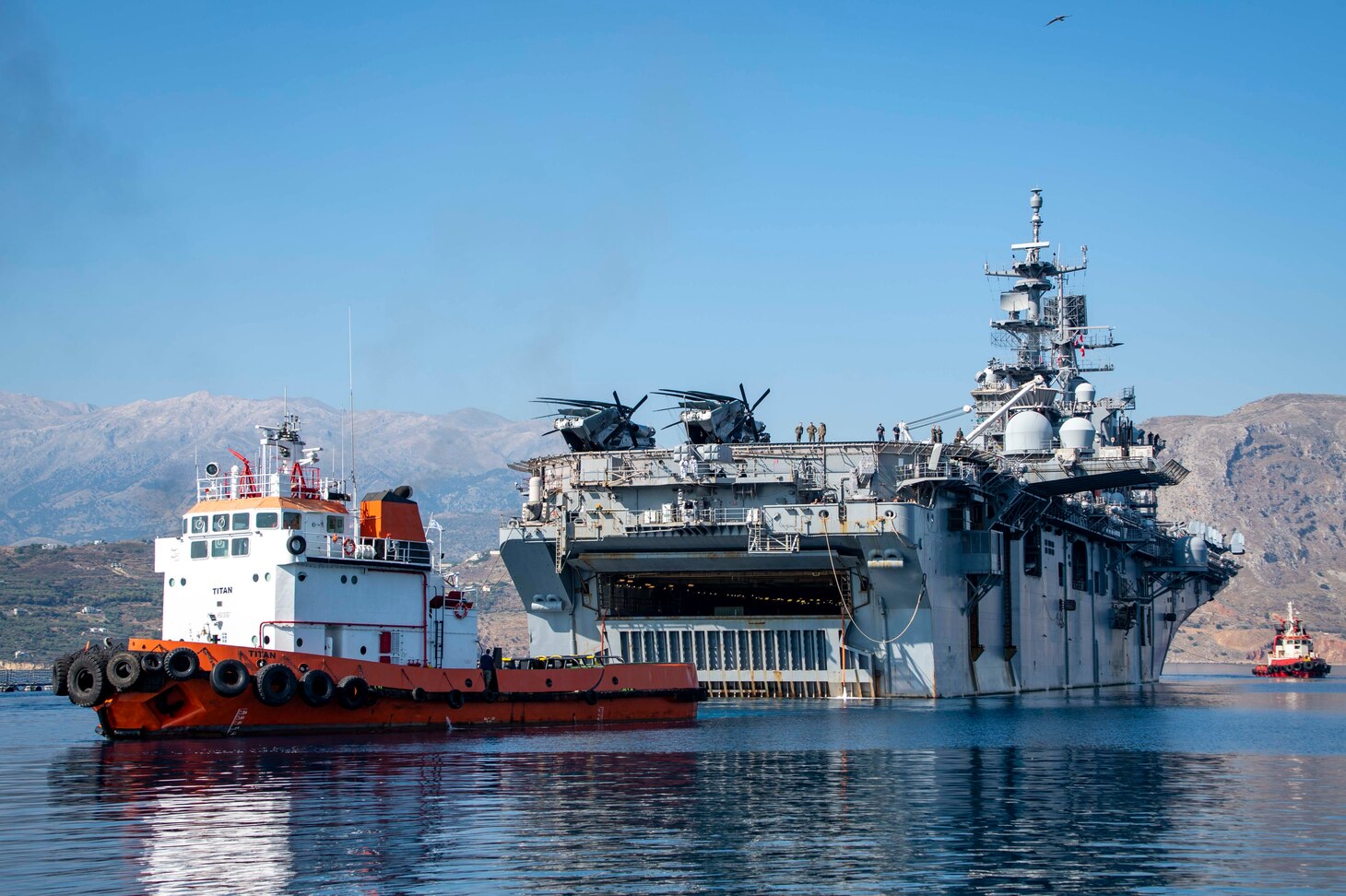 USS Bataan (LHD 5) arrives in NSA Souda Bay > Commander, Naval Surface