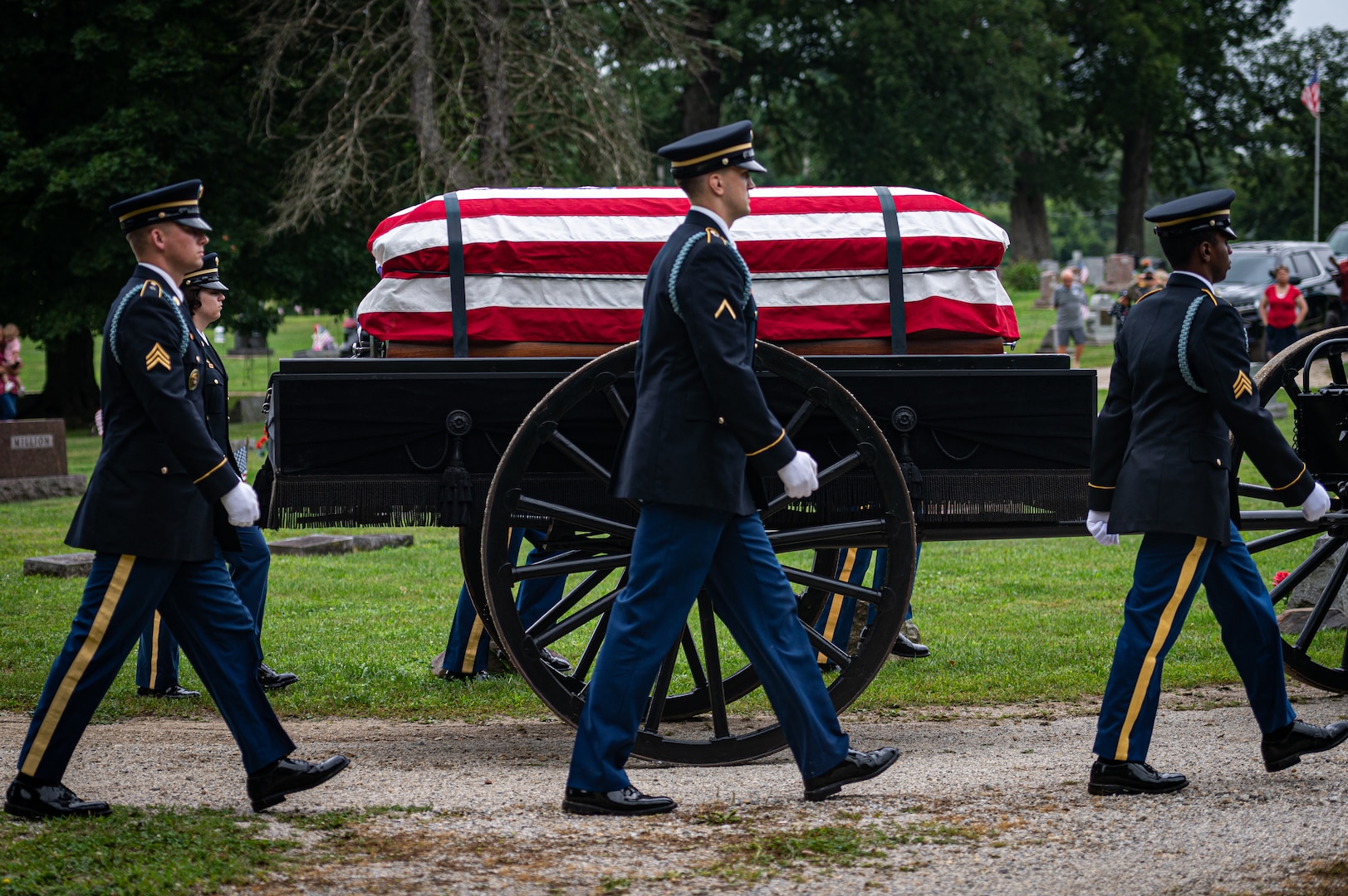 Indiana National Guard presenteert begrafeniseerbetoon aan dierenartsen uit de Tweede Wereldoorlog > National Guard > Ranger News