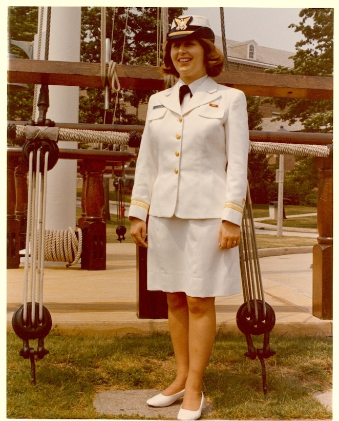 1970s New USCG Women's Uniform