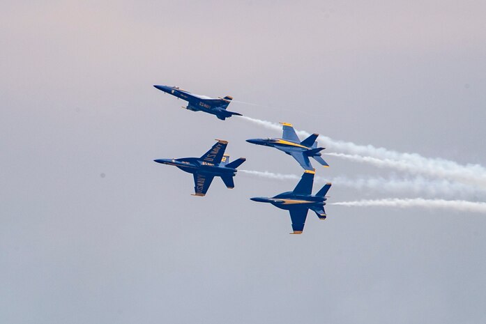 230805-N-YF131-1156 SEATTLE (Aug. 5, 2023) The U.S. Navy Flight Demonstration Squadron, the Blue Angels, perform at Lake Washington during Seattle Fleet Week. Seattle Fleet Week is a time-honored celebration of the sea services and provides an opportunity for the citizens of Washington to meet Sailors, Marines and Coast Guardsmen, as well as witness firsthand the latest capabilities of today’s U.S. and Canadian maritime services. (U.S. Navy photo by Mass Communication Specialist 2nd Class Madison Cassidy)