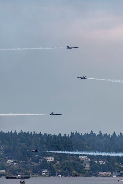 230805-N-YF131-1171 SEATTLE (Aug. 5, 2023) The U.S. Navy Flight Demonstration Squadron, the Blue Angels, perform at Lake Washington during Seattle Fleet Week. Seattle Fleet Week is a time-honored celebration of the sea services and provides an opportunity for the citizens of Washington to meet Sailors, Marines and Coast Guardsmen, as well as witness firsthand the latest capabilities of today’s U.S. and Canadian maritime services. (U.S. Navy photo by Mass Communication Specialist 2nd Class Madison Cassidy)