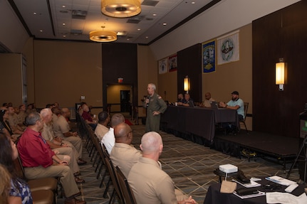 CNAL Speaks to Sailors