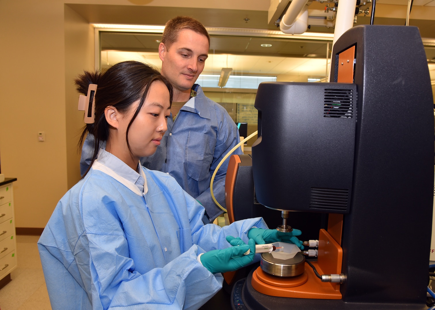 JOINT BASE SAN ANTONO-FORT SAM HOUSTON – (July 13, 2023) – University of Texas at Austin junior Saeha Lee, of Dallas, an intern assigned to Naval Medical Research Unit (NAMRU) San Antonio, participated in the Office of Naval Research’s Naval Research Enterprise Internship Program (NREIP) at the Battlefield Health and Trauma Research Institute. NREIP places college and university students in the Department of the Navy laboratories where they take part in real Naval research for ten weeks during the summer. NREIP gives academically talented college students, graduating seniors, and graduate students pursuing STEM careers the opportunity to learn about Naval research and technology while receiving first-class mentoring by top scientists and engineers. NAMRU San Antonio is one of the leading research and development laboratories for the U.S. Navy under the Department of Defense (DoD) and is one of eight subordinate research commands in the global network of laboratories operating under the Naval Medical Research Command in Silver Spring, Md.  Its mission is to conduct gap driven combat casualty care, craniofacial, and directed energy research to improve survival, operational readiness, and safety of DoD personnel engaged in routine and expeditionary operations. (U.S. Navy photo by Burrell Parmer, NAMRU San Antonio Public Affairs/Released)