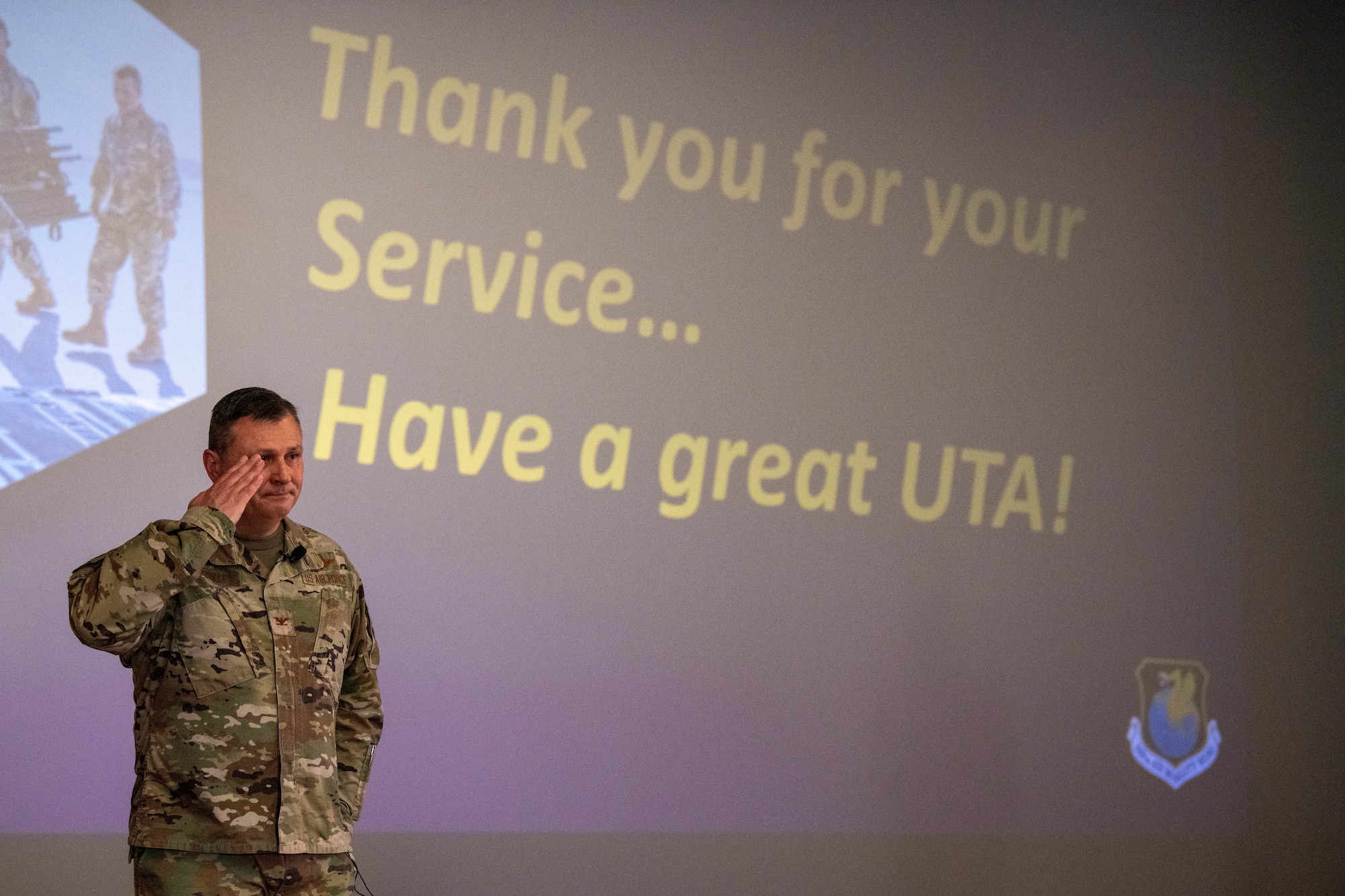 Wing says good-bye to Commander