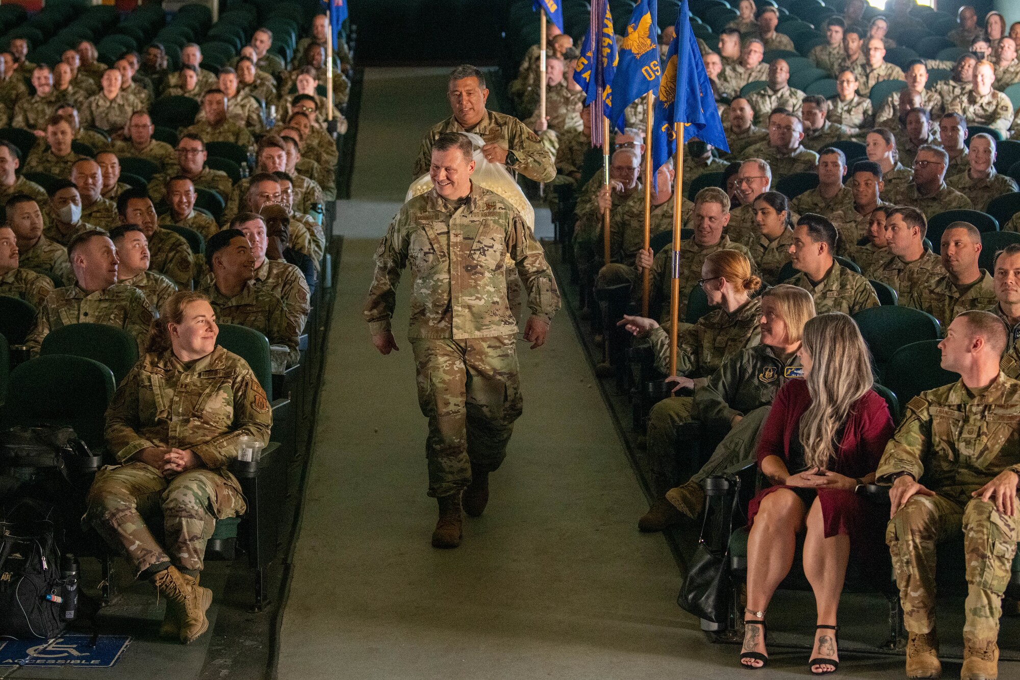 Wing says good-bye to Commander