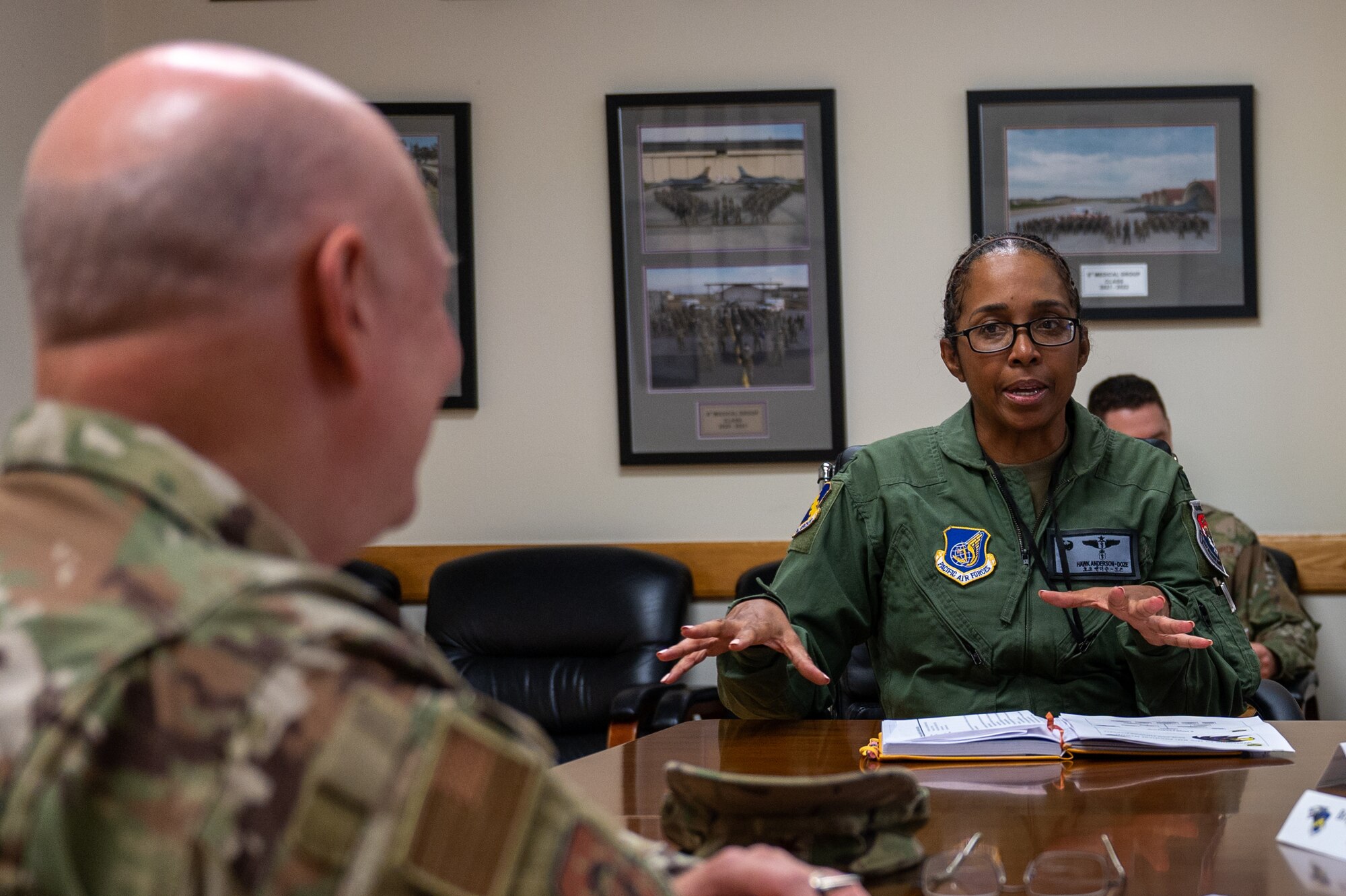 The 8th Medical Group commander meets with the Air Force Medical Readiness Agency commander during his visit to Kunsan Air Base