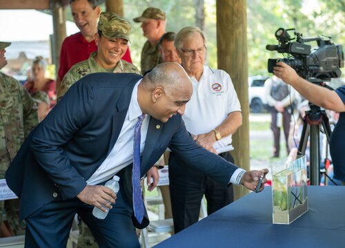 SAF/IE Secretary visits Eglin