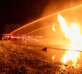 Army Reserve firefighters train at Northern Strike 2023