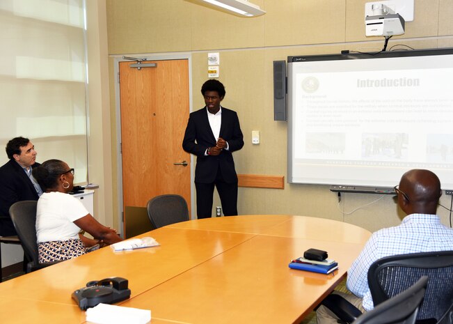 JOINT BASE SAN ANTONO-FORT SAM HOUSTON – (Aug. 9, 2023) – Pennsylvania State University sophomore William Hervey, of San Antonio, an Oak Ridge Institute for Science and Education (ORISE) intern assigned to Naval Medical Research Unit (NAMRU) San Antonio’s Biomedical Systems Engineering and Evaluation Department, briefed his research titled “Development of a Trauma Manikin for Test and Evaluation in Extreme Cold Environments” to researchers and NAMRU San Antonio leadership at the Battlefield Health and Trauma Research Institute. ORISE is a U.S. Department of Energy asset that is dedicated to enabling critical scientific, research, and health initiatives of the department and its laboratory system by providing world class expertise in STEM workforce development, scientific and technical reviews, and the evaluation of radiation exposure and environmental contamination. Attending the presentation were Hervey’s parents, siblings, and great uncle. NAMRU San Antonio is one of the leading research and development laboratories for the U.S. Navy under the Department of Defense (DoD) and is one of eight subordinate research commands in the global network of laboratories operating under the Naval Medical Research Command in Silver Spring, Md.  Its mission is to conduct gap driven combat casualty care, craniofacial, and directed energy research to improve survival, operational readiness, and safety of DoD personnel engaged in routine and expeditionary operations. (U.S. Navy photos by Burrell Parmer, NAMRU San Antonio Public Affairs/Released)