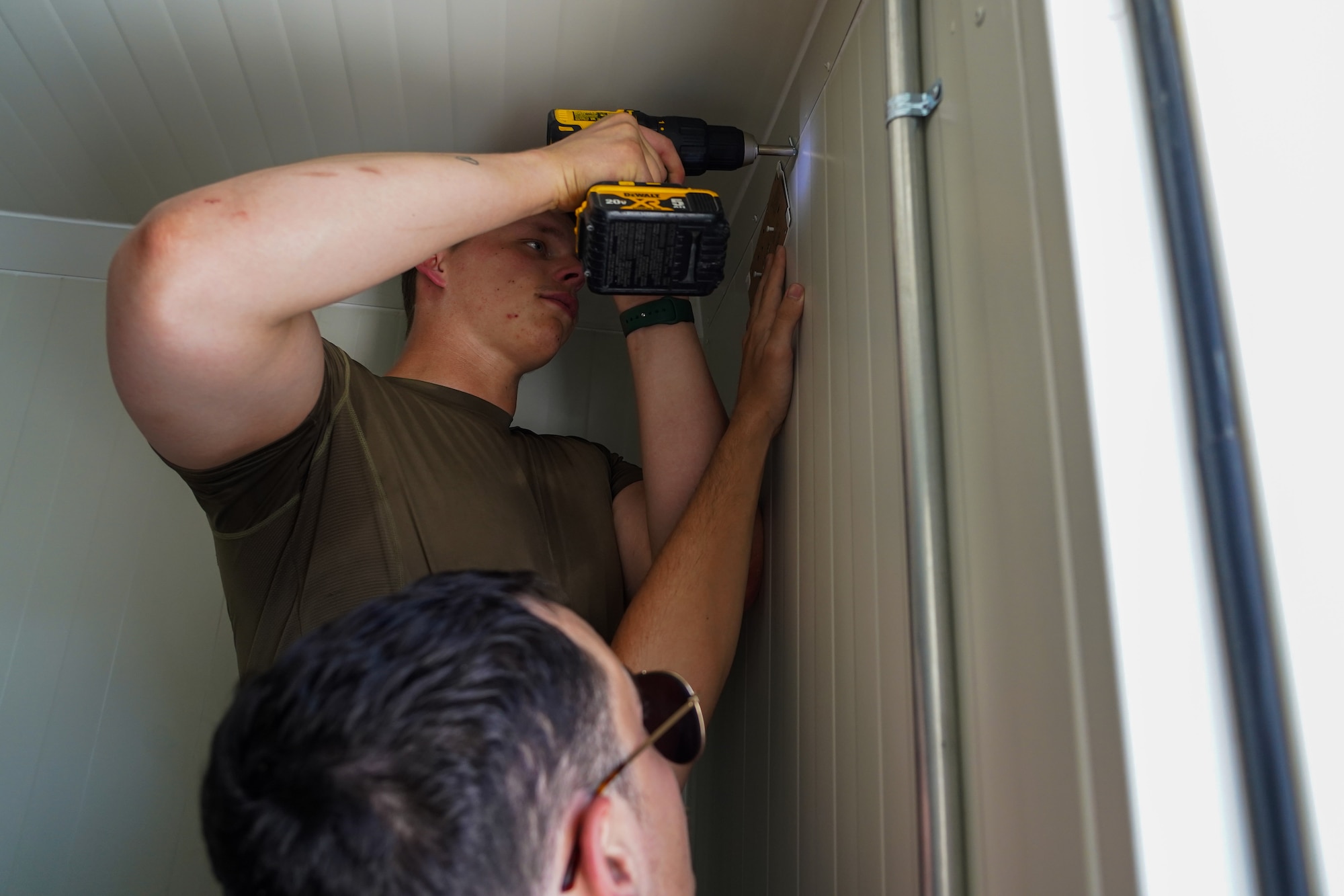 378th ECS installs Wi-Fi capabilities into new CHUs