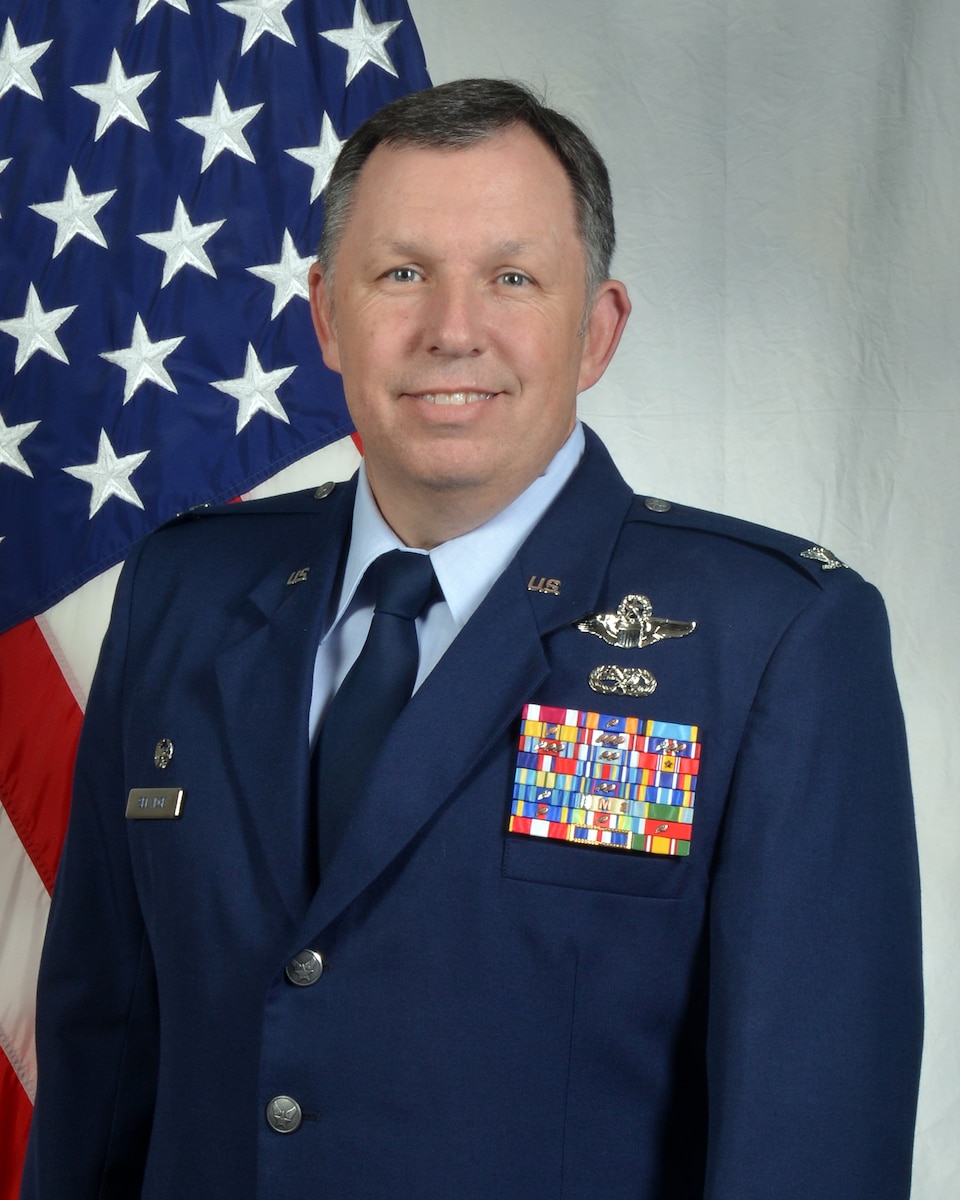 Col. Ron Selvidge Bio Photo