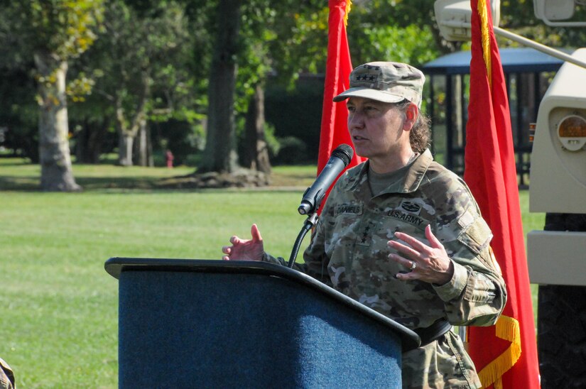 New Jersey native takes command of 2-star Army Reserve division