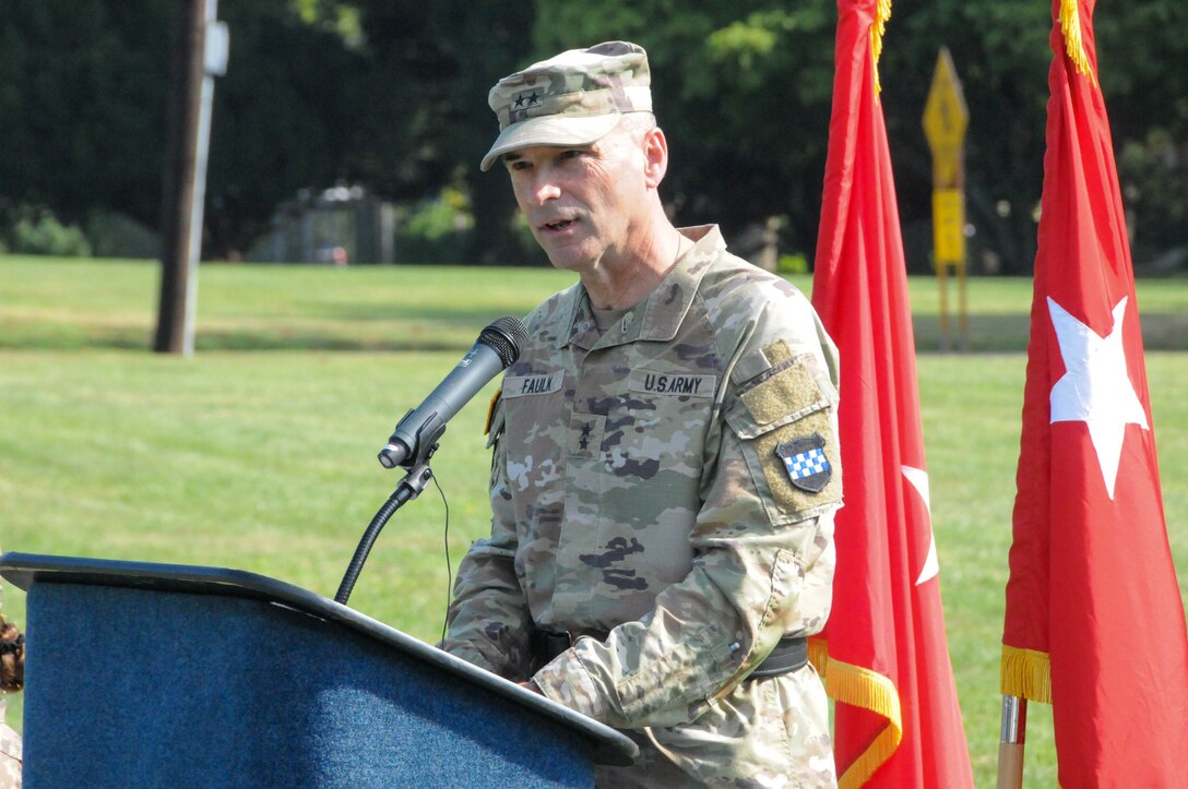 New Jersey native takes command of 2-star Army Reserve division