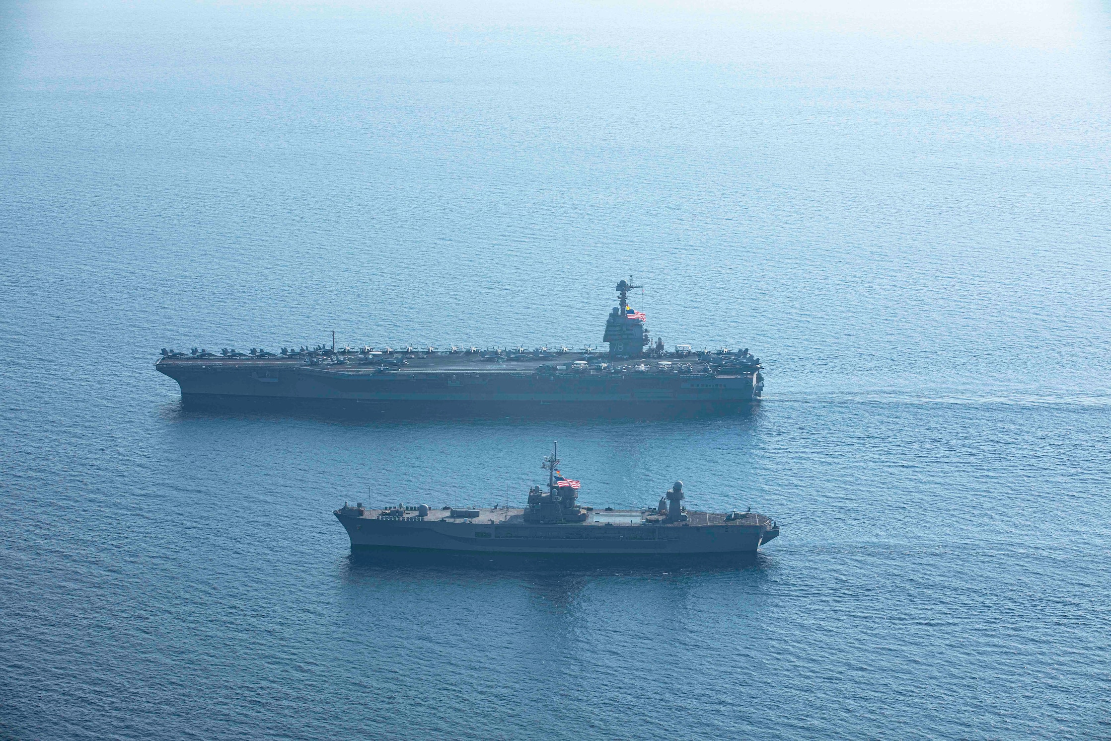 E-MU Car naval カーニバル 230814-N-LK647-1178.JPG