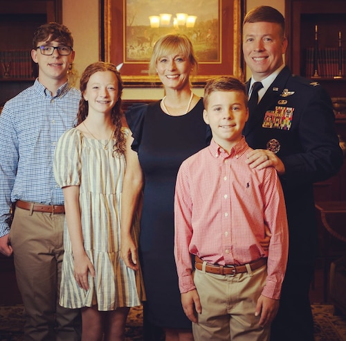Family stands for portrait