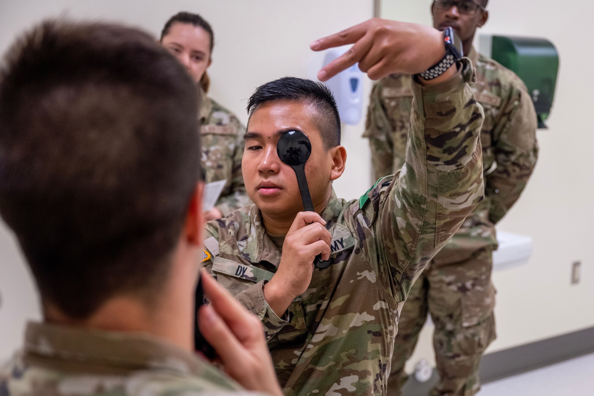 Medical Education and Training Center trains ophthalmic technicians