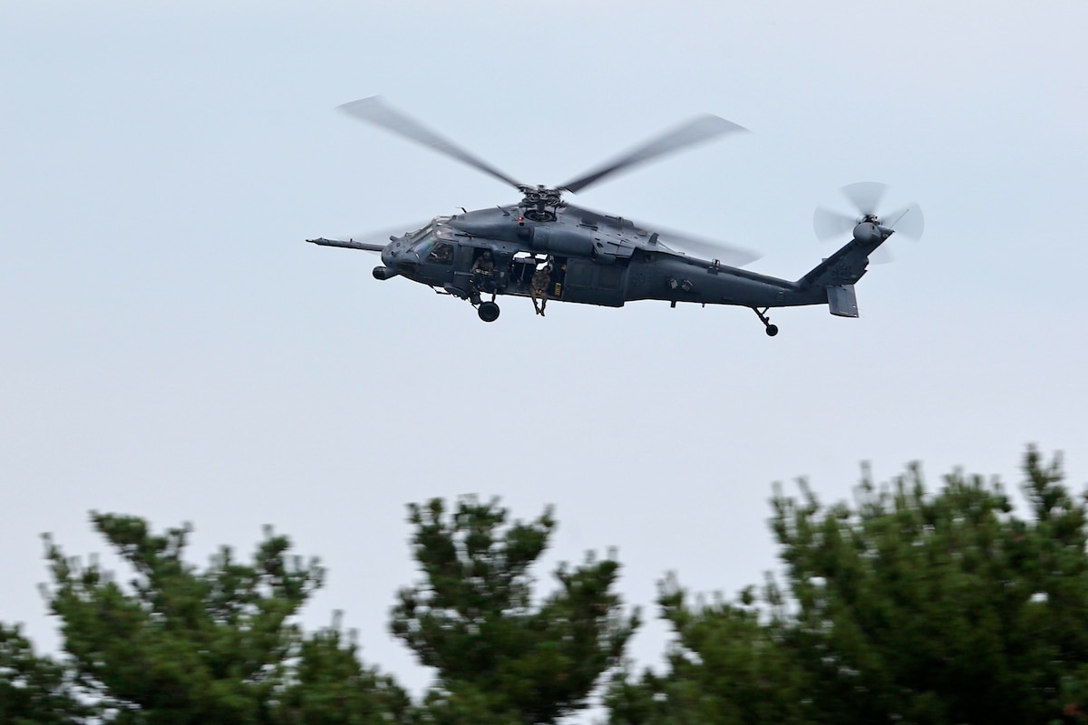 航空機・ヘリコプター No459 1/48 U.S. MH60G Pave Hawk Persian Sikorsky HH-60 Pave Hawk - Wikipedia