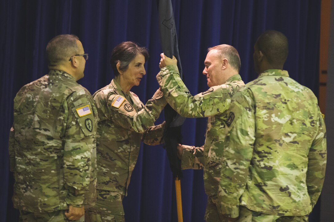 Col. Dane Sandersen steps into role of Army Reserve Cyber Protection Brigade commander