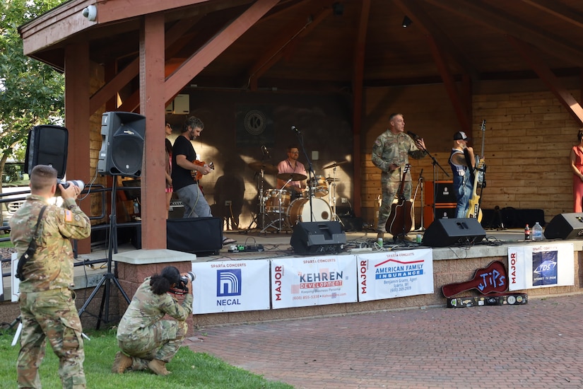 Army Reserve public affairs Soldiers attend community engagement in Sparta, Wis.