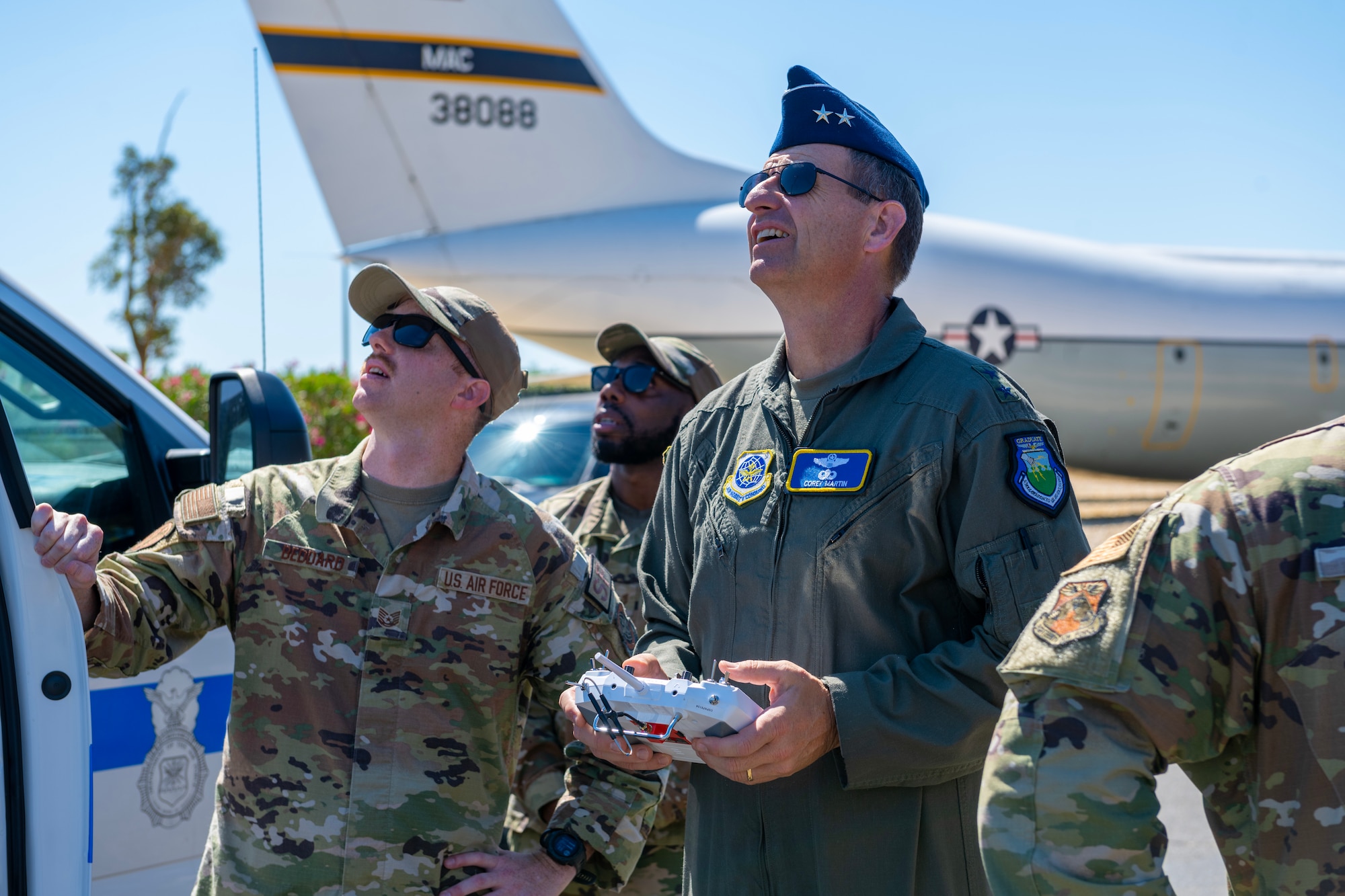 18th Air Force leadership visits Travis Air Force Base > Travis Air