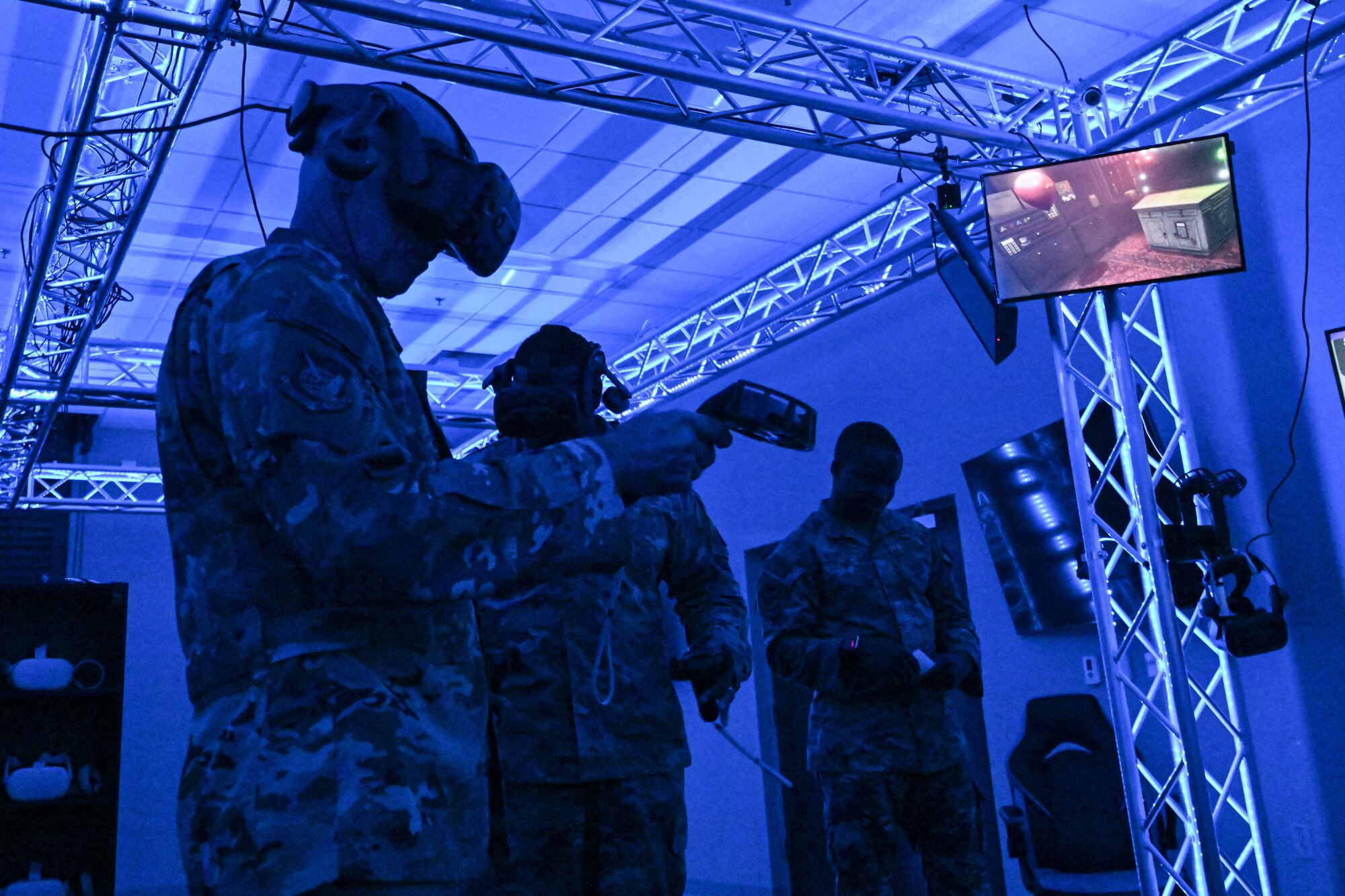 man in uniform experience virtual reality