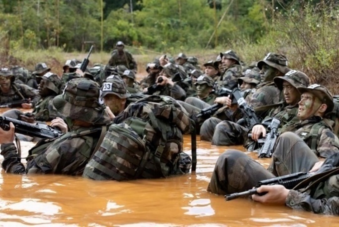 A Marine Raider with Marine Forces Special Operations Command participates in the French Foreign Legion’s Jaguar Course at French Guiana, Feb 19 – April 14, 2023. The Jaguar Course is an international course consisting of eight weeks designed to train platoon-level tactics in the jungle environment. (U.S. Marine Corps courtesy photo)