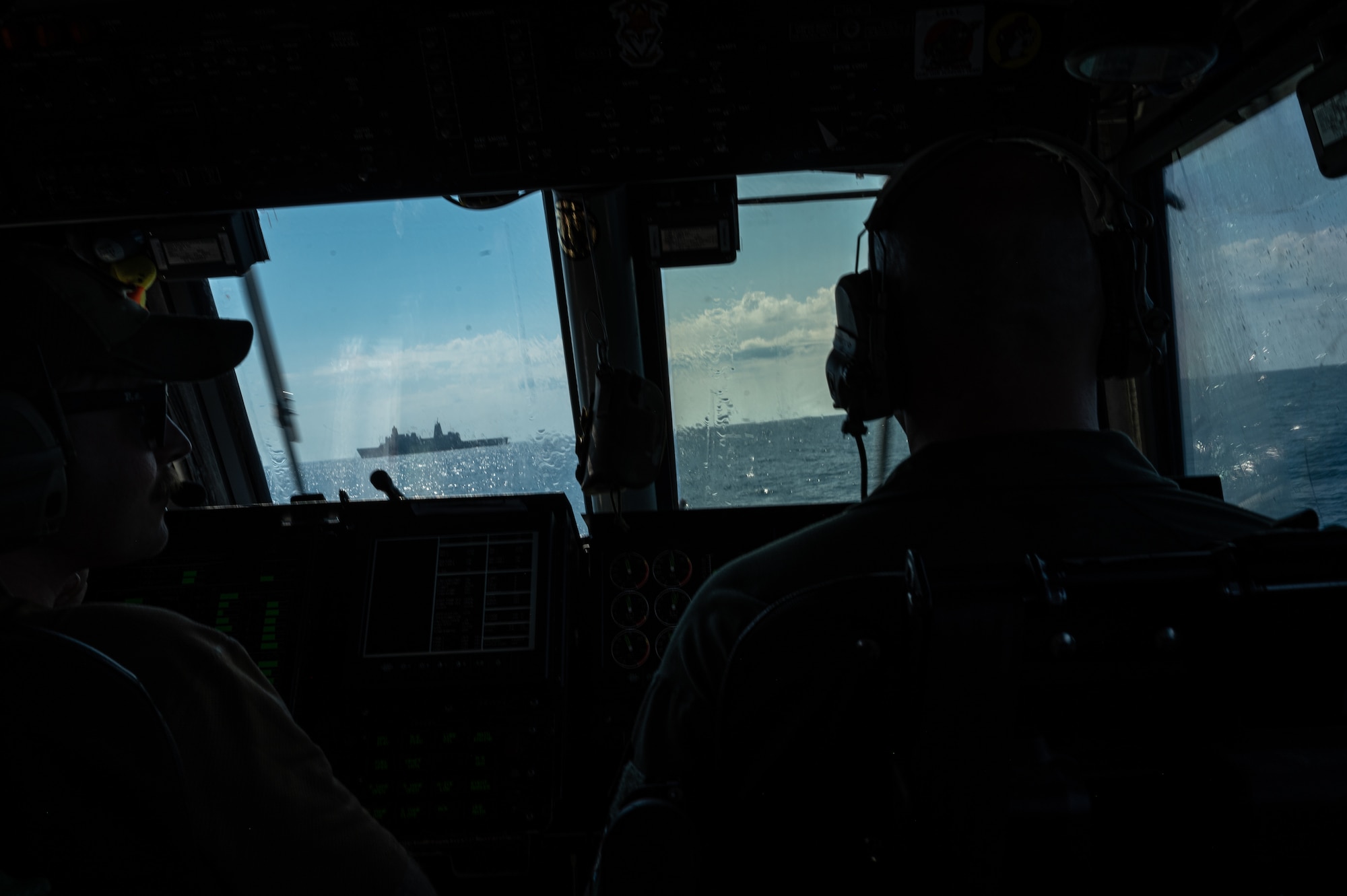 Landing Craft, Air Cushion (LCAC) 83 approaches amphibious transport dock USS New York (LPD 21) at Onslow Beach, Marine Corps Base Camp Lejeune, North Carolina, August 9, 2023, during Large-Scale Exercise 2023 (LSE 2023). LSE 2023 demonstrates the Navy’s and Marine Corps’ ability to employ precise, lethal, and overwhelming force globally across six maritime component commands, seven numbered fleets, and 22 time zones. LSE 2023 merges real-world operations with virtually constructed scenarios to create a realistic training environment that allows Sailors and Marines to train how they will fight, regardless of geographic boundaries. (U.S. Air Force photo by Airman 1st Class Rebecca Sirimarco-Lang)