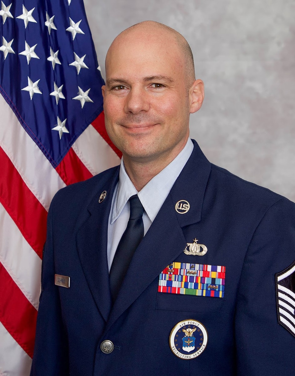 Official Photo of Master Sergeant Anthony Schmaus