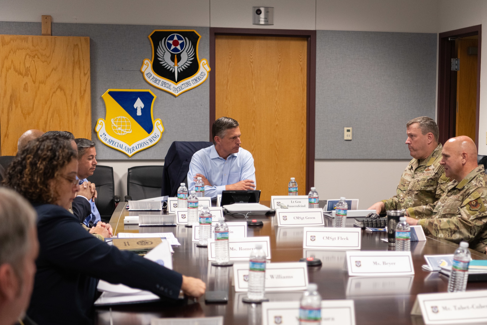 Air Force Special Operations Command and 27th Special Operations wing leadership host a discussion with New Mexico Senators Martin Heinrich and Ben Ray Lujan at Cannon Air Force Base, N.M., Aug. 22, 2023. Lt. Gen. Tony Bauernfeind, Air Force Special Operations Command commander and the 27 SOW leadership team hosted a meeting to discuss transforming AFSOC force structure for a fifth power projection wing, greater force development, and growth for Air Commandos with congressional and community leaders. (U.S. Air Force photo by Senior Airman Drew Cyburt)