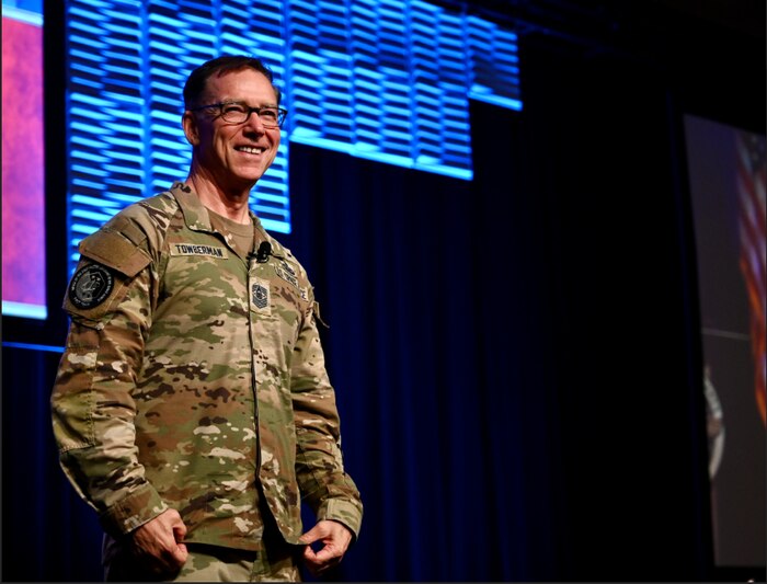 DAF Leaders Address Air Force Sergeants at Association Conference
