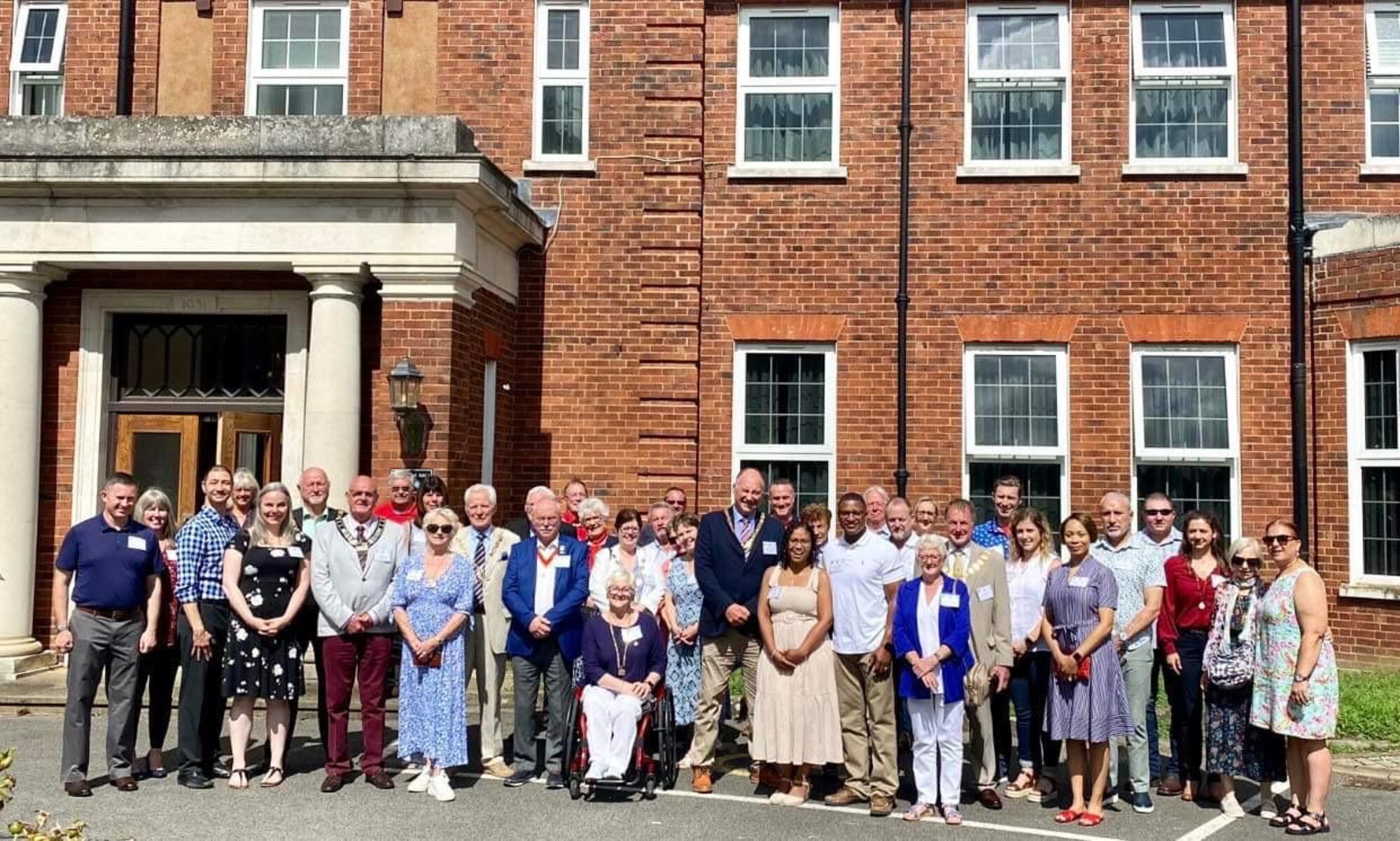 Distinguished guests from the surrounding community attended this year’s New Mayor’s Barbecue, including members of local British government, councilors, mayors and chairmen of councils. The occasion is an opportunity for military and local British leadership to make introductions, strengthen existing bonds and share information that effects both communities.