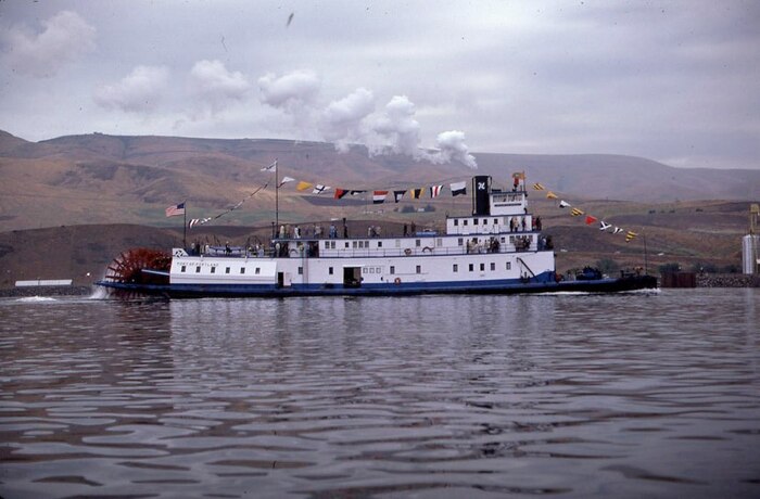 photo of Portland steam boat