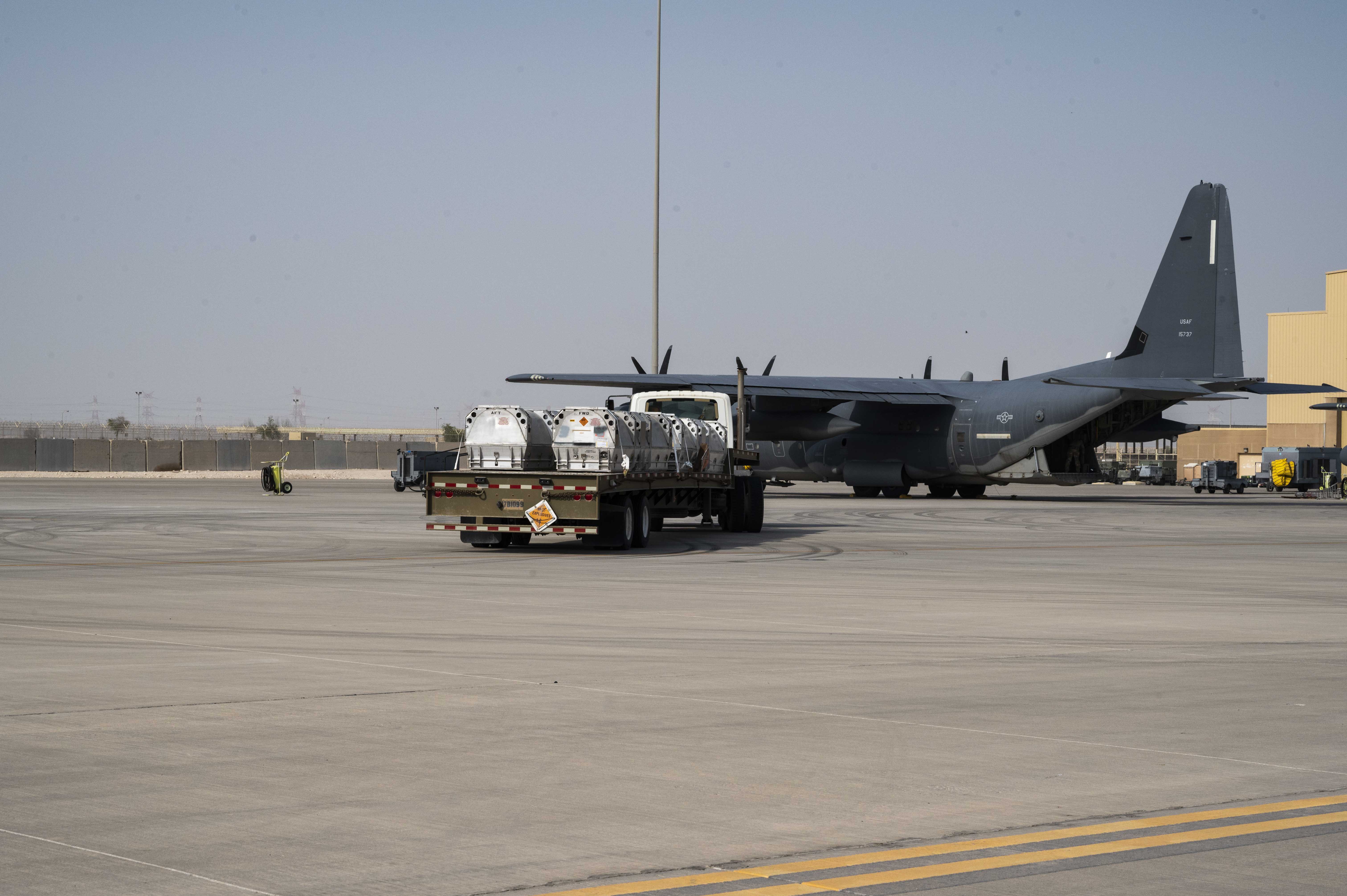 超人気高品質 Task Operations Special AFCENT Group JASSM prepares その他