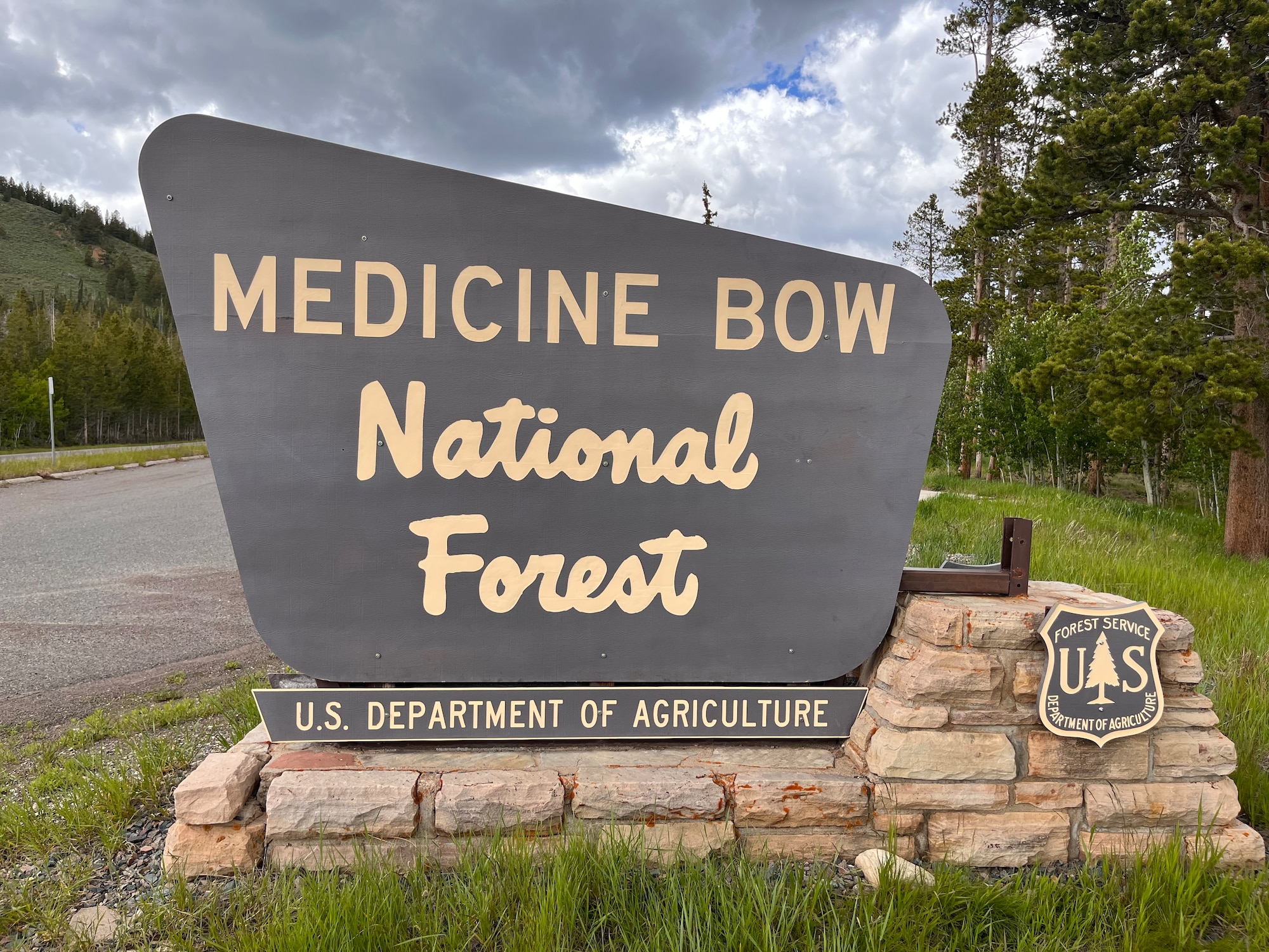 The entrance sign to Medicine Bow National Forest