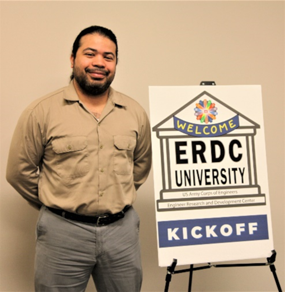 During his tour of Vicksburg’s campus, Sacramento District’s Joe Hernandez visited the Environmental Laboratory’s  Cognitive Ecology Ecohydraulics Research Facility for a briefing on Computational Modeling for Fish Tracking and the Information Technology Laboratory where he will be working on his six-month project for ERDC University.