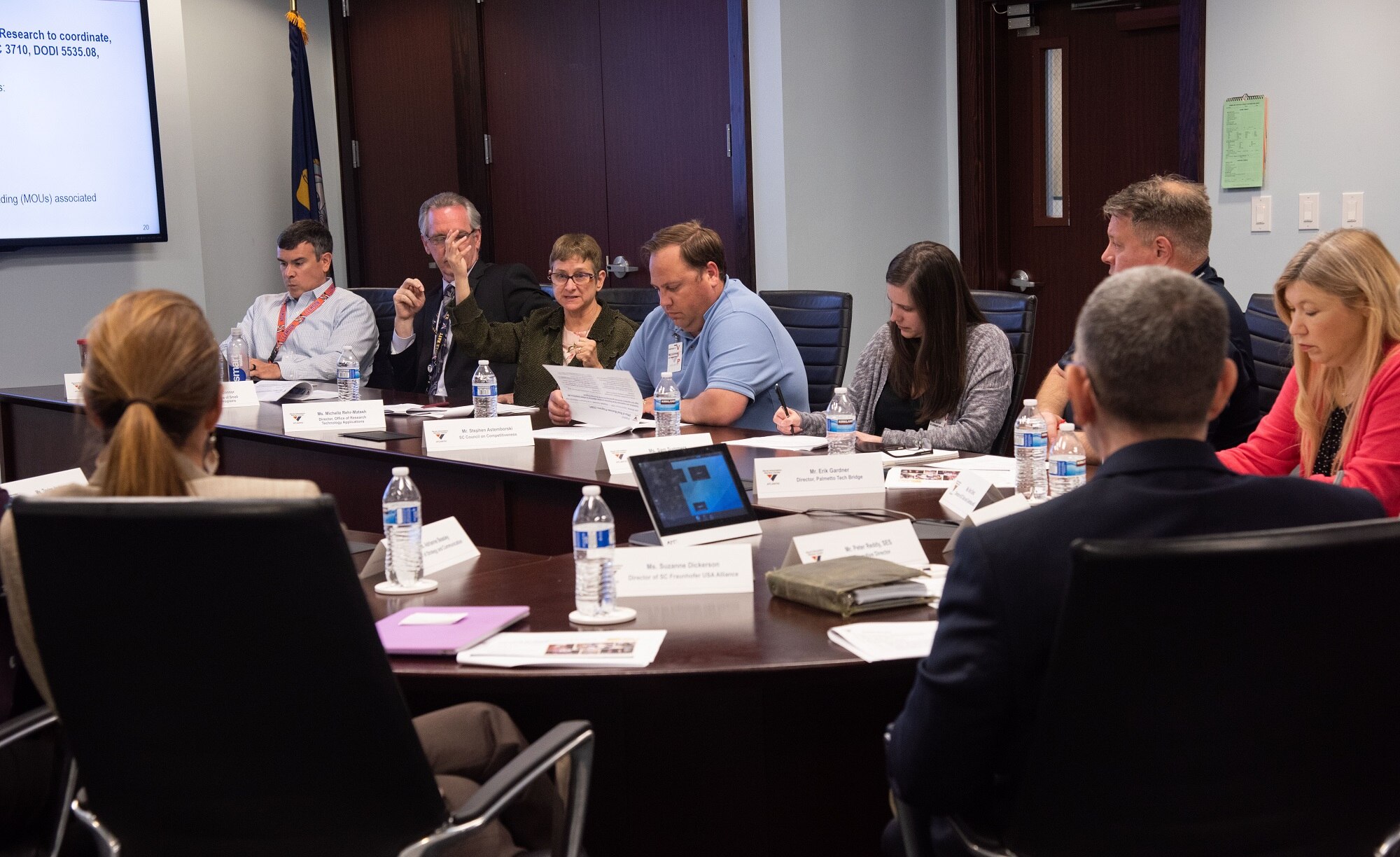 Naval Information Warfare Center (NIWC) Atlantic hosted leaders from the South Carolina Council on Competitiveness (SC Competes) on May 3 for the first official meeting of both organizations.