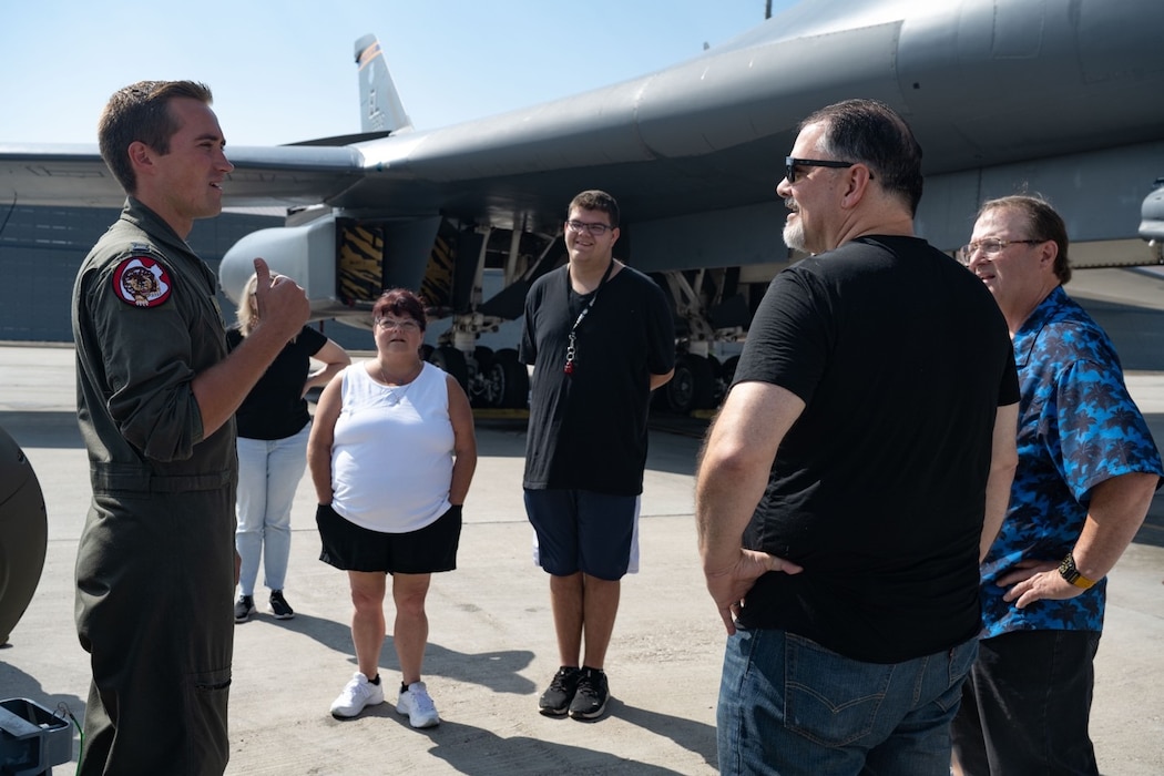 Capt. David Kirn, a pilot assigned to the 37th Bomb Squadron, provides a walking tour of the B-1B Lancer for former aviators at Ellsworth Air Force Base, South Dakota, July 21, 2023.
